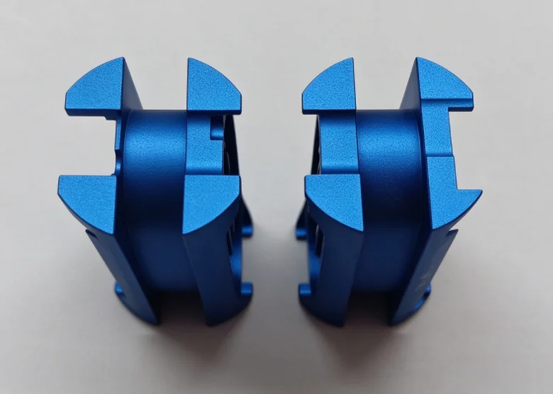 AL6061 fiber optic bobbin with complex thin-wall irregular cavity