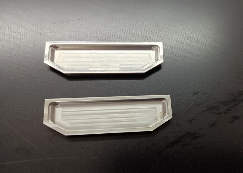0.8 mm thin-wall stainless steel cover with controlled clamping marks